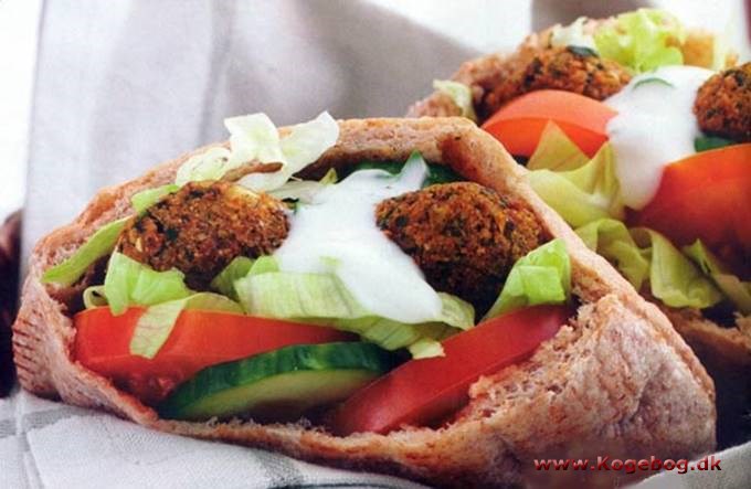 Falafel i pitabrød