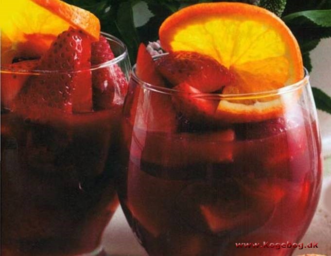 Jordbær i sangria