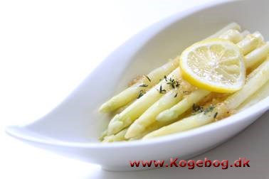 Kogte hvide asparges