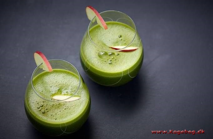 Grønkålsjuice med lime og ingefær