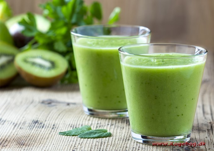 Kiwi smoothie