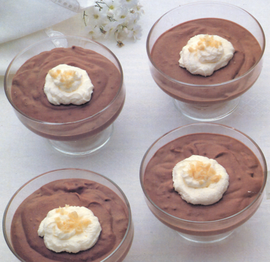 Chokolademousse med mandler