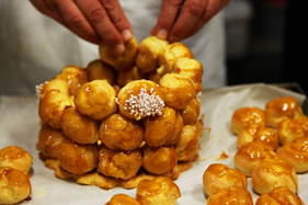 Croquembouche