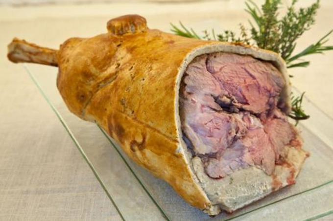 Lammekølle, indbagt - Gigot en croûte