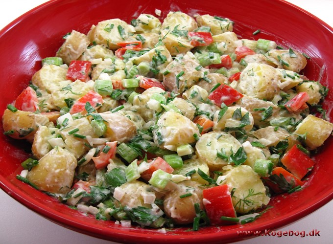 Kartoffelsalat med grønsager