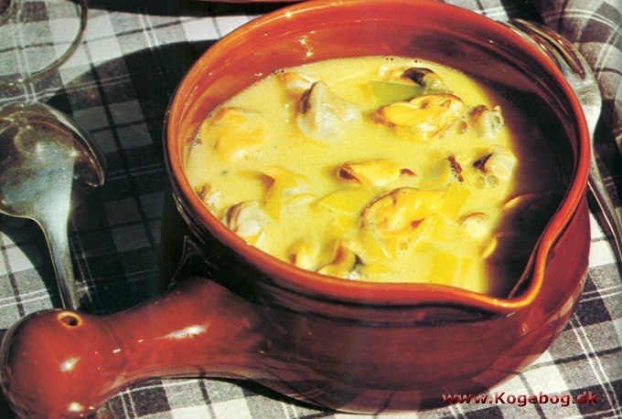 Legeret muslingesuppe