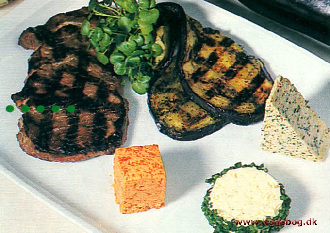 Grillsteaks med kryddersmør og auberginer