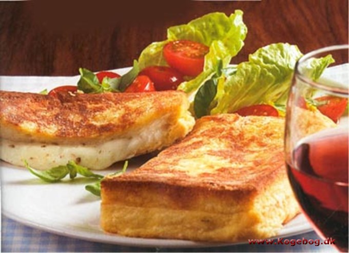 Mozzarella in carozza sandwich - god opskrift bedst fra Kogebog.dk