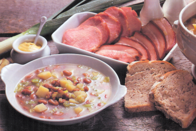 Bønnesuppe med hamburgerryg