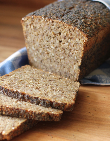 Rugbrød, lyst med hvedekerner