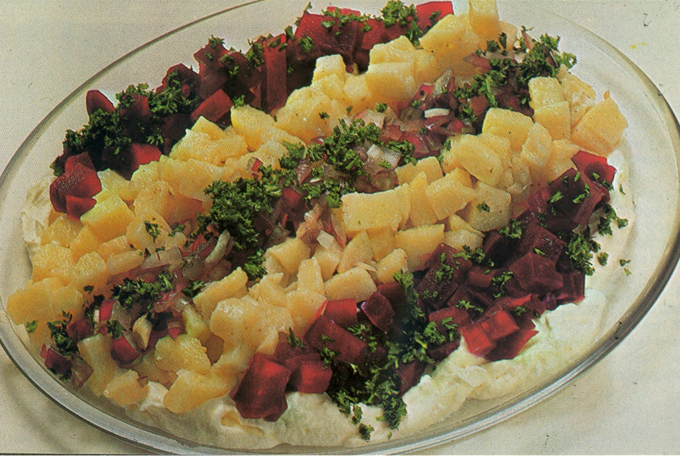 Kartoffelsalat med rødbeder