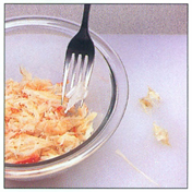 Krabbekød med krydderurter og pasta