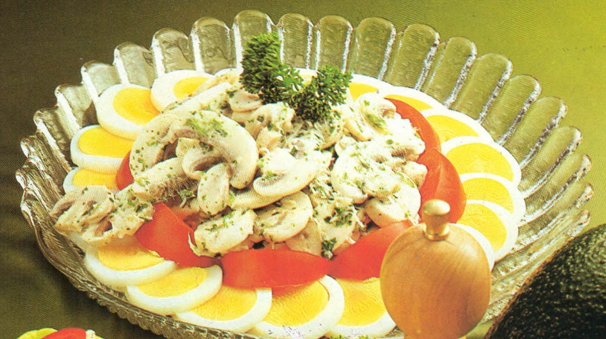 Ægge- og champignonsalat