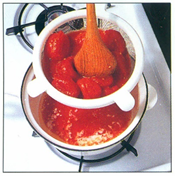 Hjemmelavede pastareder med klassiske tomatsaucer
