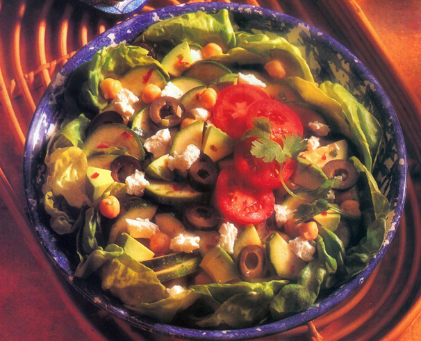 Krydret zucchini-kikærte salat