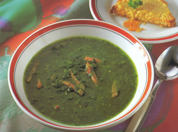 Hamburgerryg i grønkålssuppe