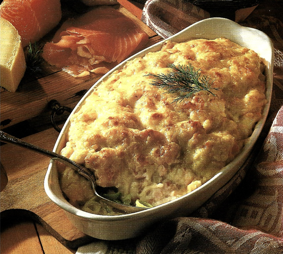 Kartoffelgratin med laks og porre - prøv Kogebog.dk først 💘