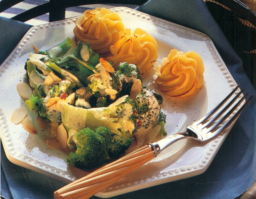 Broccoli med mandelsauce