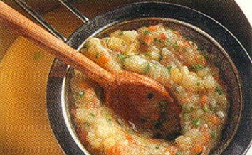 Kartoffel- og svampe suppe