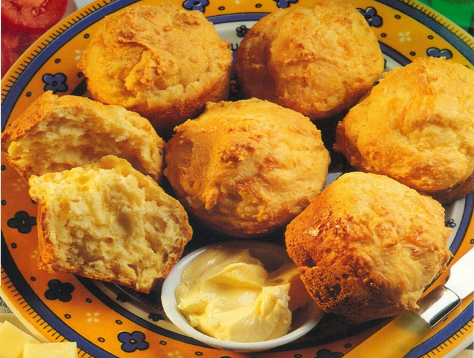 Ostescones i muffinforme