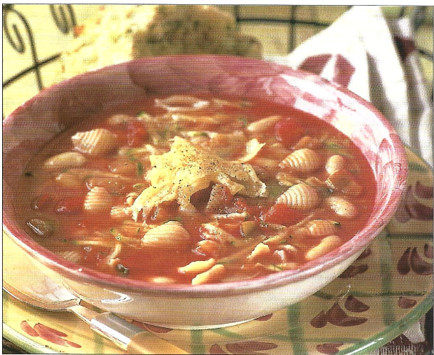 Minestronesuppe med urtebrød