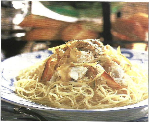 Pasta med krabbekød og citronsauce