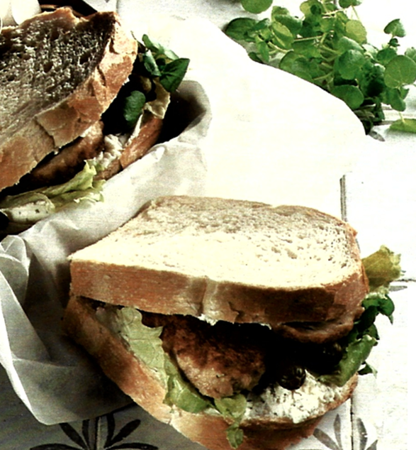 Sandwich med frikadelle og flødeost - prøv Kogebog.dk i dag